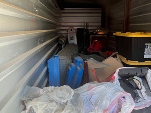 5 x 17 storage unit in Manor, TX