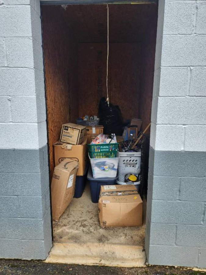 5 x 10 storage unit in Hiram, GA