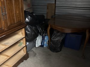 10 x 10 storage unit in Chicago, IL