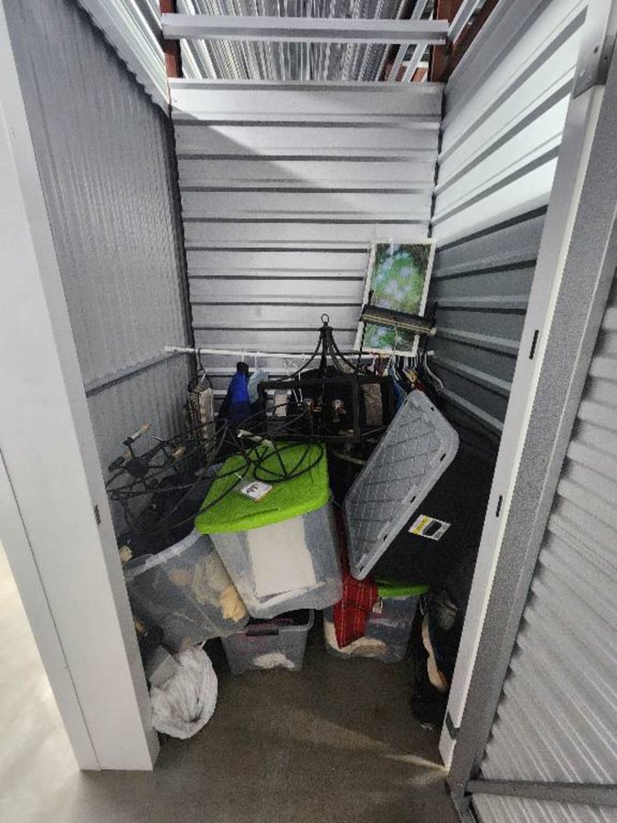 5 x 5 storage unit in Conyers, GA