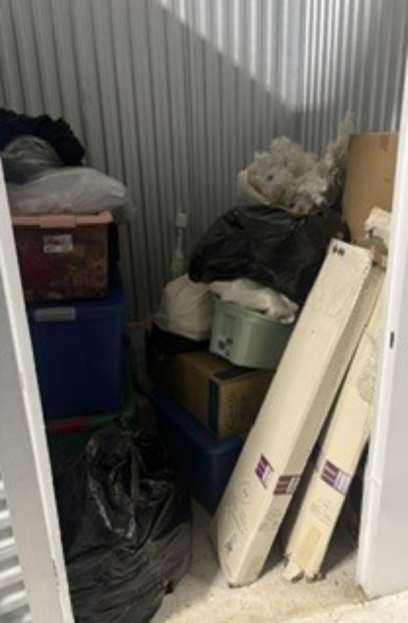 5 x 5 storage unit in Chicago, IL