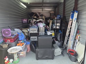 10 x 25 storage unit in Davenport, FL
