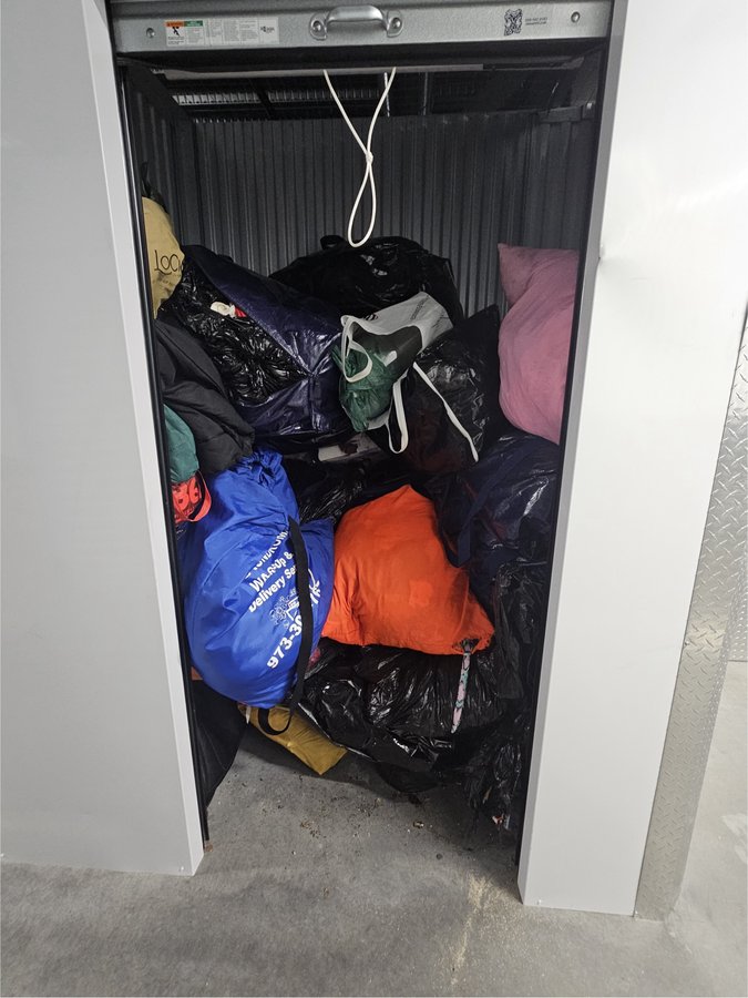 5 x 5 storage unit in Belleville, NJ