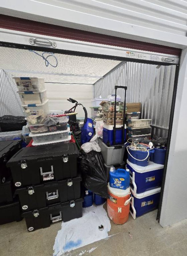 10 x 15 storage unit in Saint Ann, MO