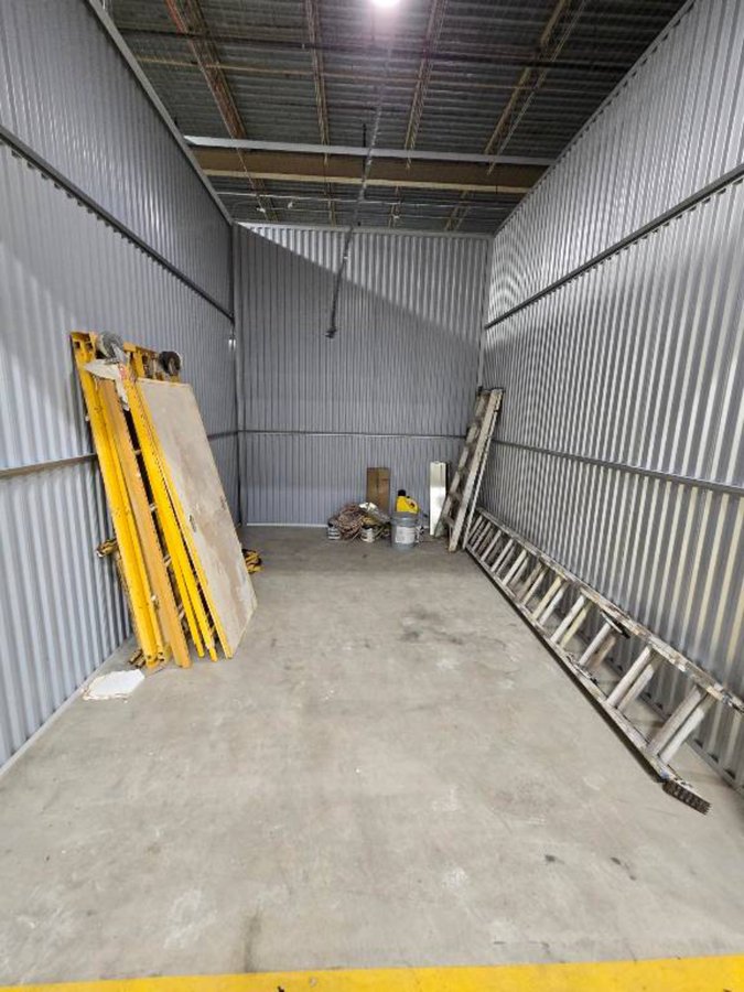 10 x 15 storage unit in Oklahoma City, OK