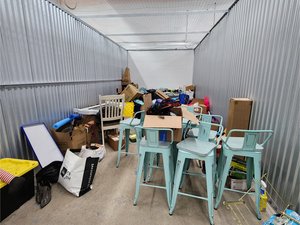 10 x 23 storage unit in Niagara Falls, NY