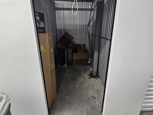 5 x 10 storage unit in Belleville, NJ
