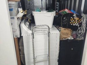 5 x 10 storage unit in Arlington, TX