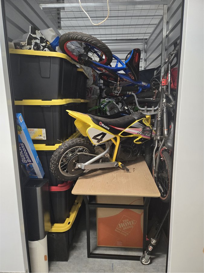 5 x 10 storage unit in Charlotte, NC