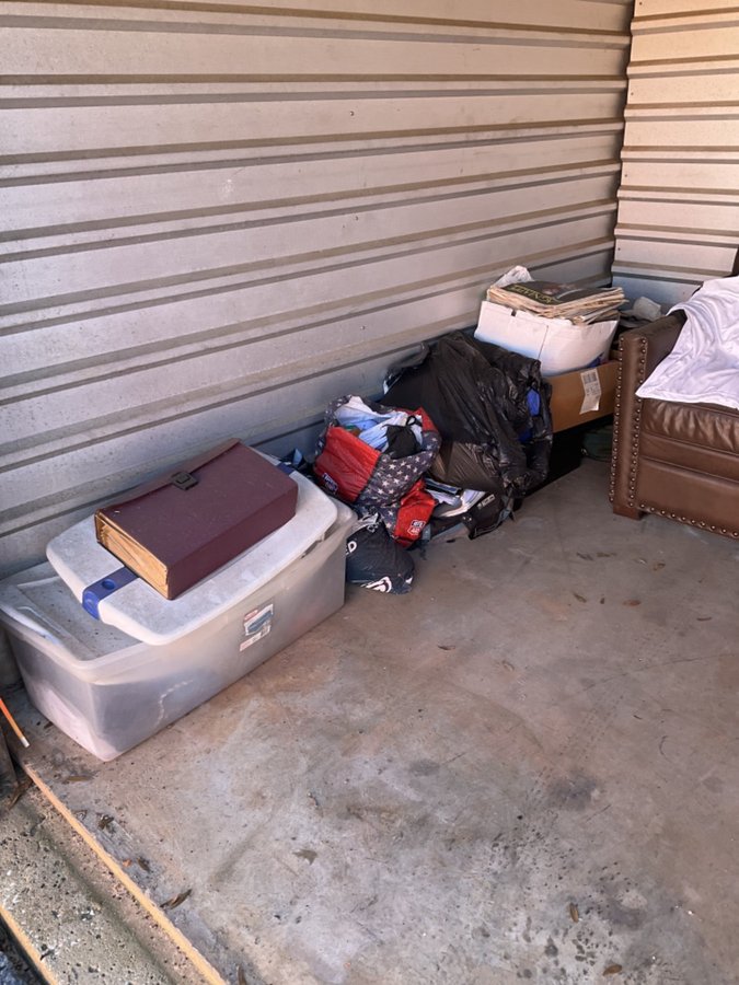 10 x 10 storage unit in Mobile, AL