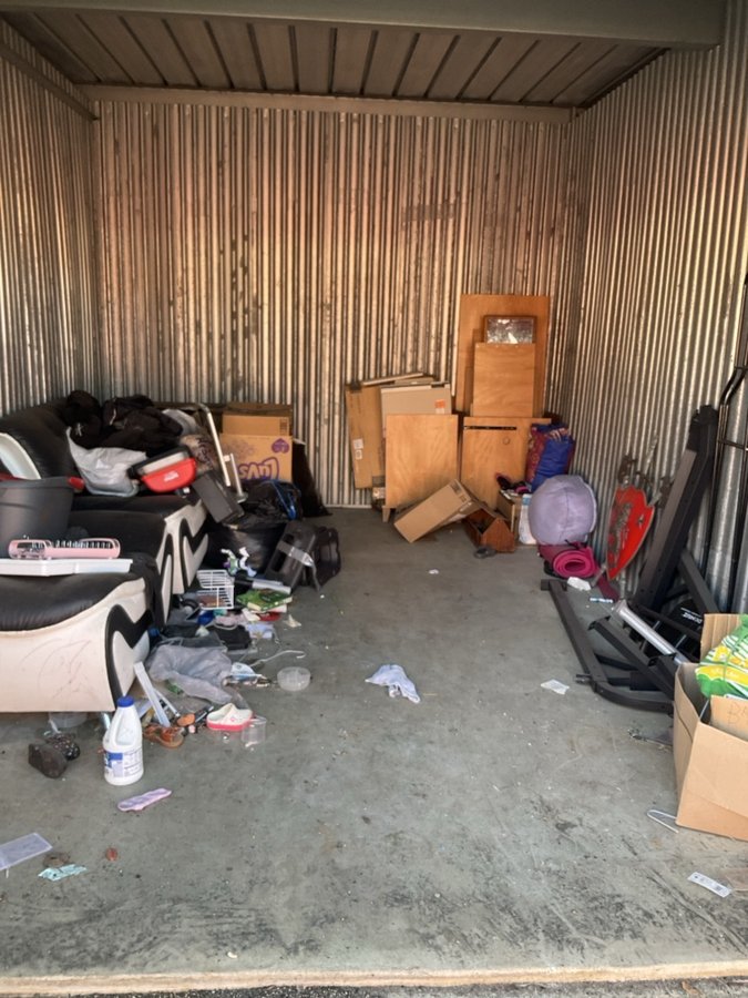 10 x 15 storage unit in Indianapolis, IN