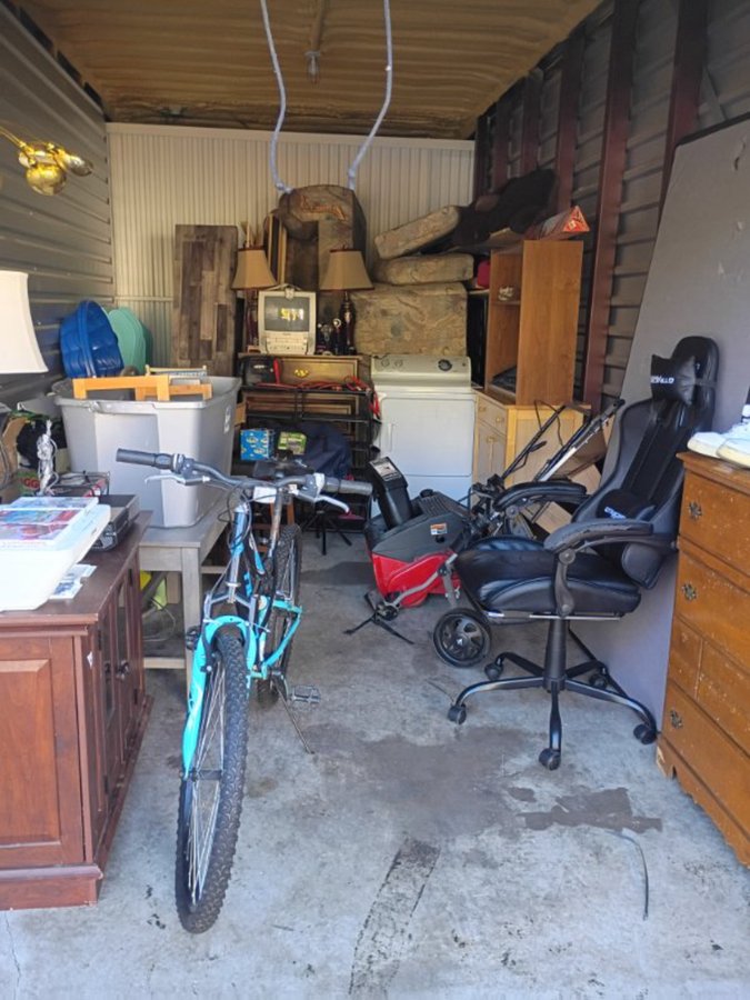 10 x 20 storage unit in Harrisburg, PA