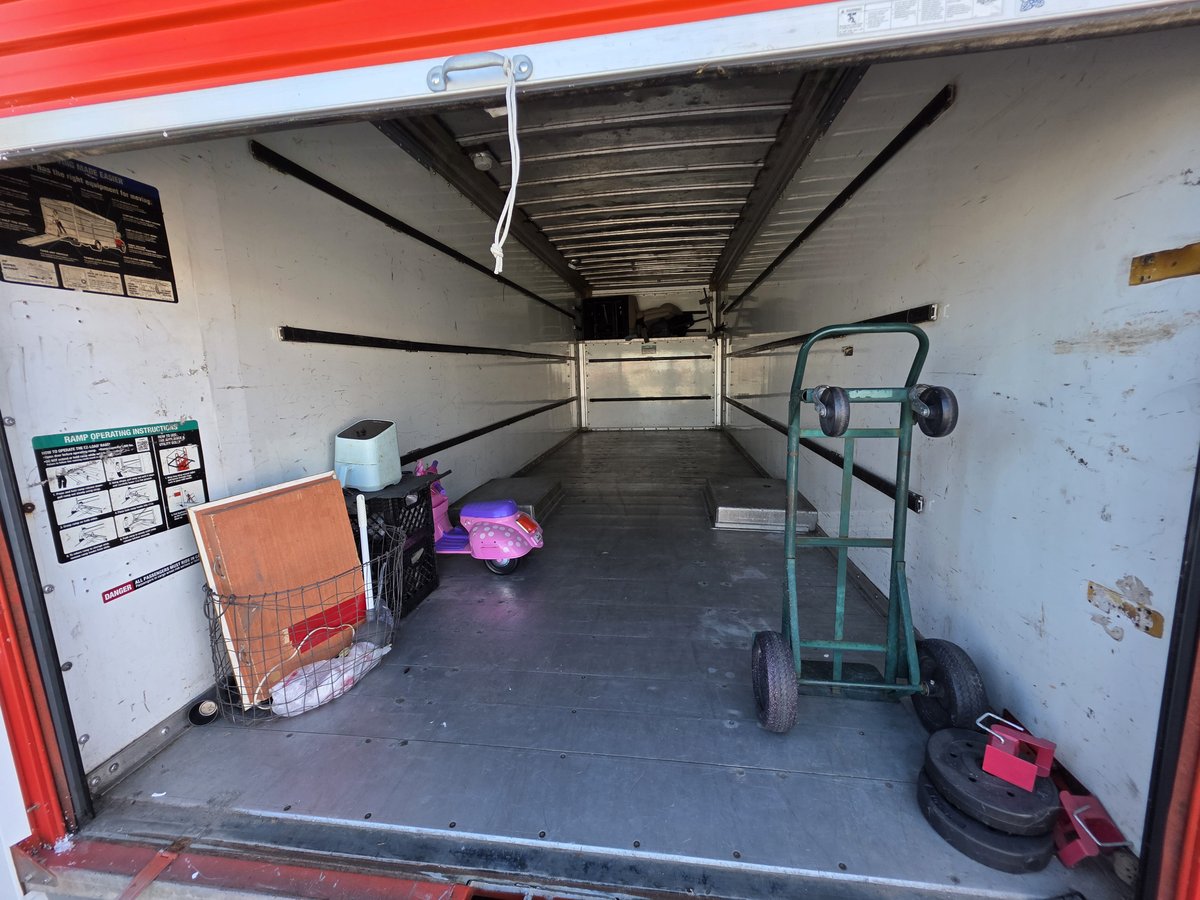 7 x 24 storage unit in Houston, TX