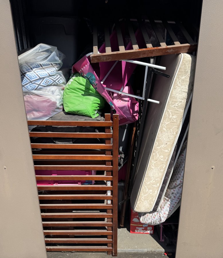 5 x 5 storage unit in Salinas, CA