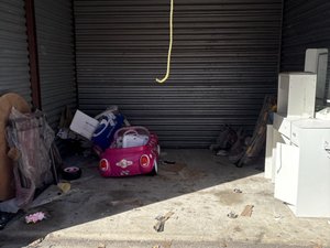 10 x 10 storage unit in Chicago, IL