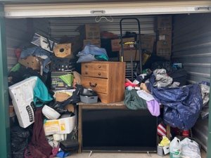 10 x 10 storage unit in Prescott Valley, AZ