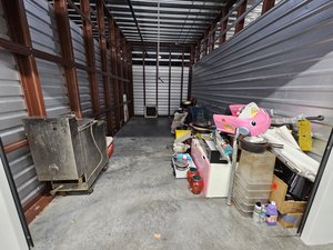 10 x 20 storage unit in Davenport, FL