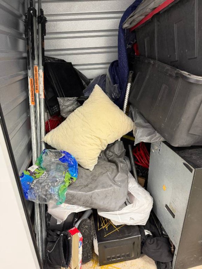 5 x 5 storage unit in New Lenox, IL