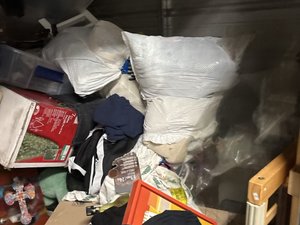 7 x 10 storage unit in Cicero, IL