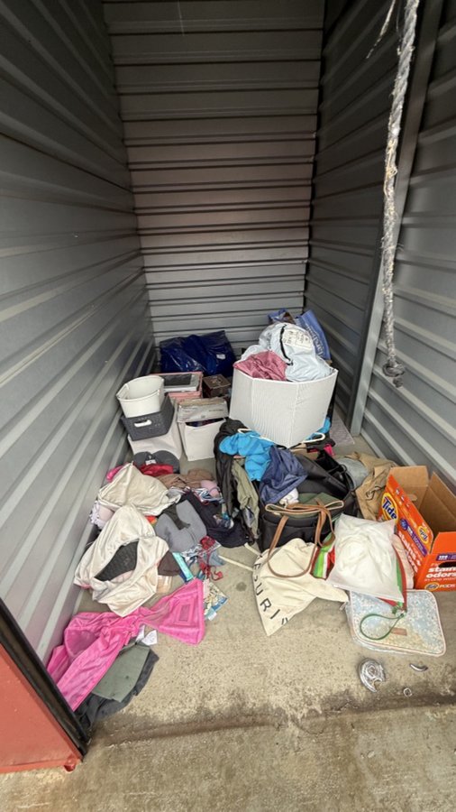 5 x 10 storage unit in Loma Linda, CA