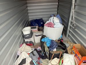 5 x 10 storage unit in Loma Linda, CA