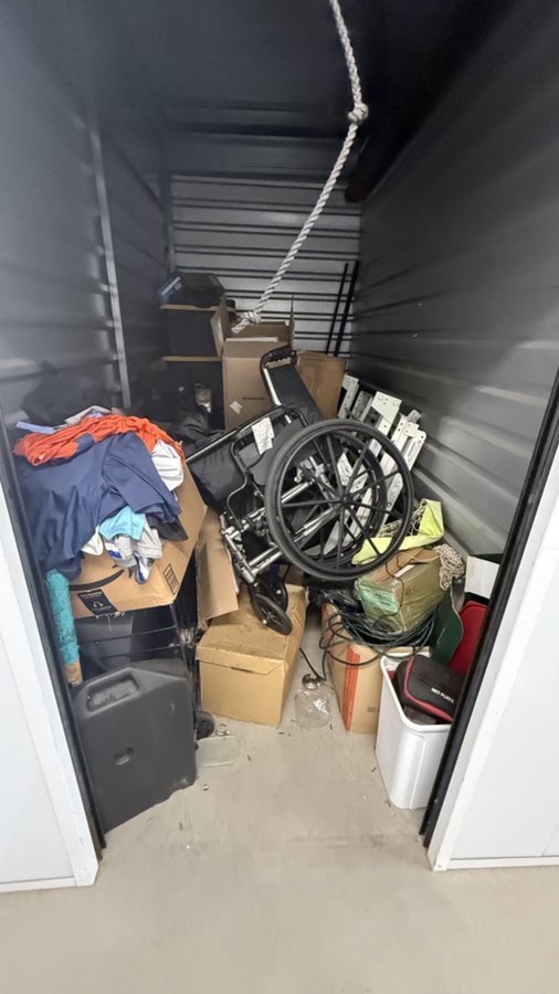 5 x 10 storage unit in Loma Linda, CA