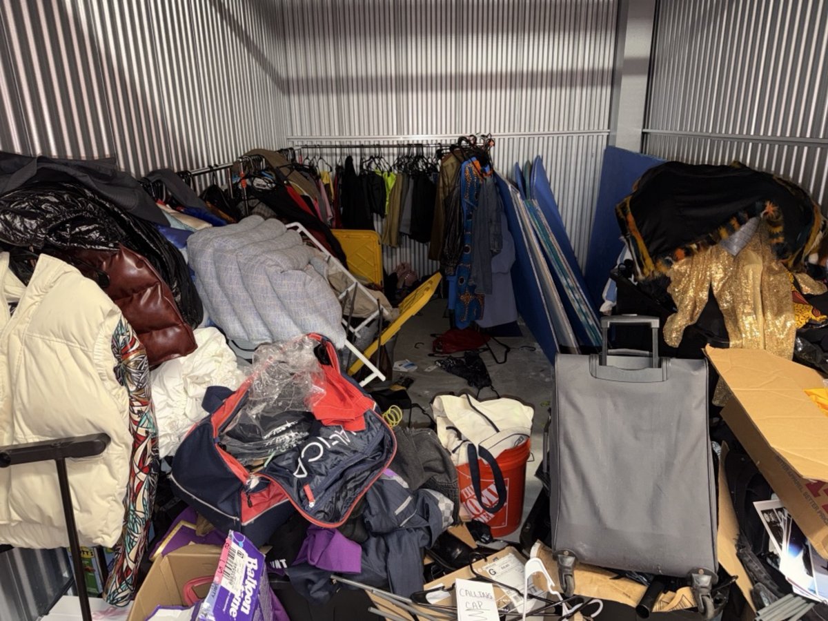 10 x 15 storage unit in Woodbridge, VA