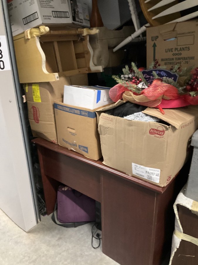 10 x 10 storage unit in Mobile, AL