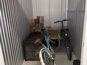 5 x 10 storage unit in Woodbridge, VA
