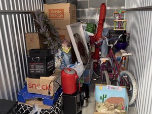 5 x 10 storage unit in Woodbridge, VA