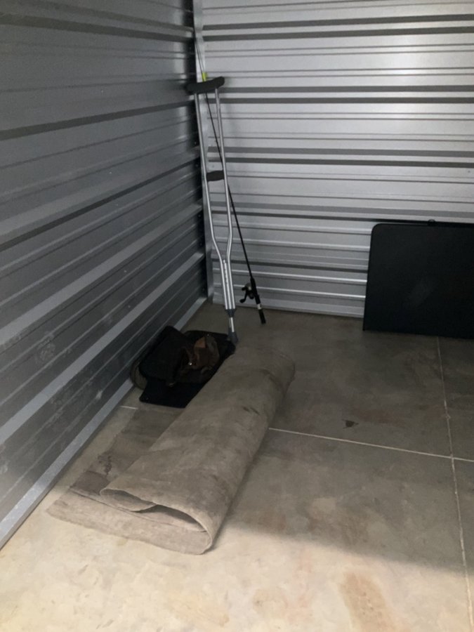 10 x 10 storage unit in Saraland, AL