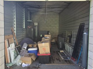 10 x 20 storage unit in Newbury Park, CA