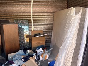 10 x 10 storage unit in Chicago, IL