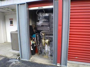 5 x 8 storage unit in Nashville, TN