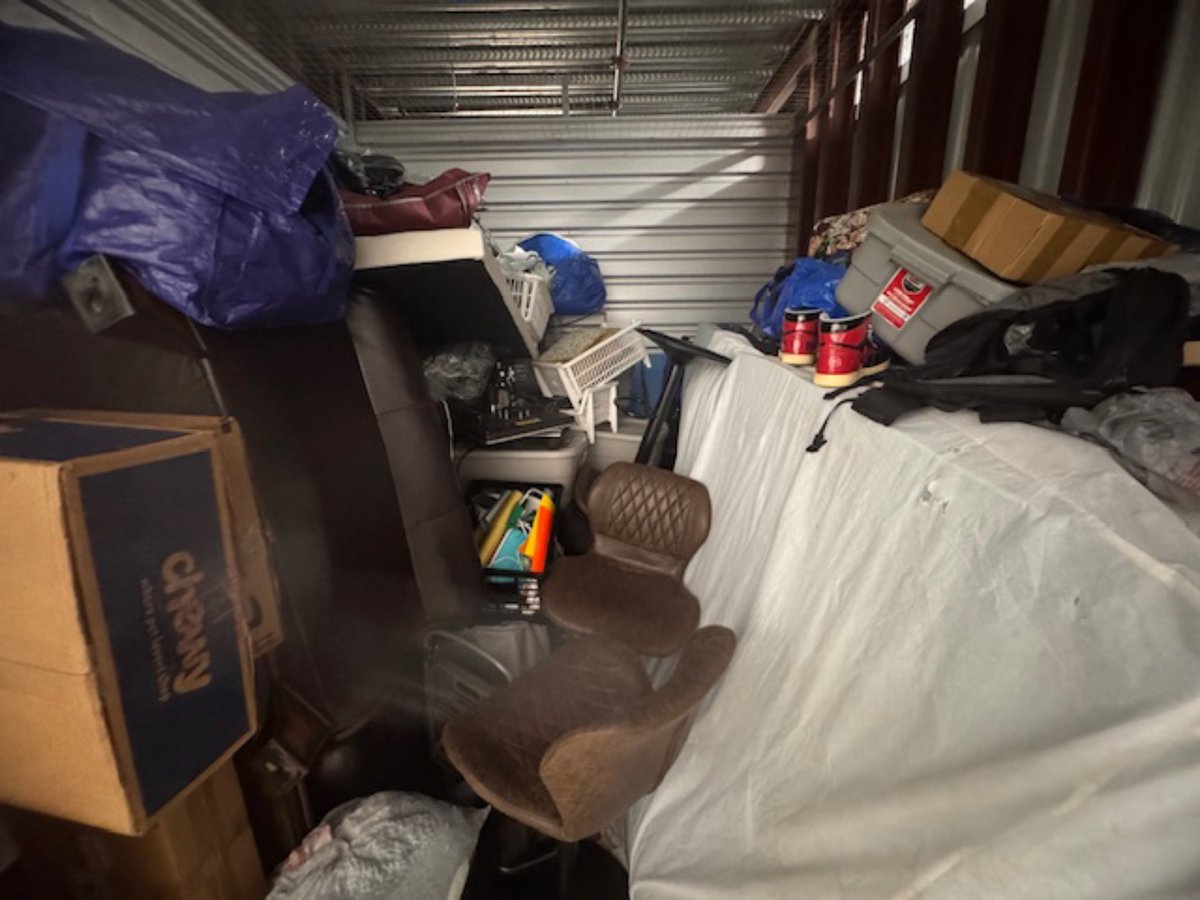 10 x 10 storage unit in Atlanta, GA