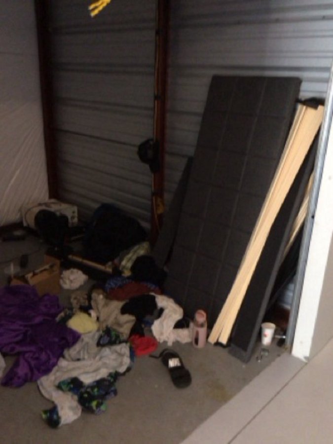 10 x 10 storage unit in Pensacola, FL