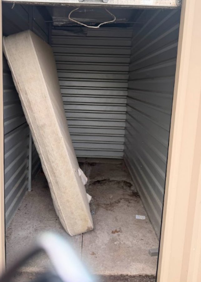 5 x 10 storage unit in Hanover, PA