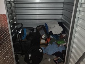 5 x 5 unit in Pleasanton