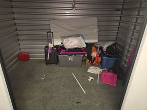 7 x 10 storage unit in Castro Valley, CA