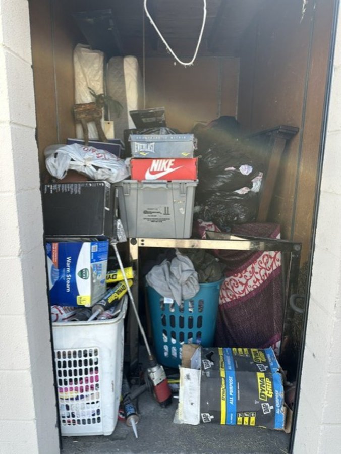 5 x 10 storage unit in San Bernardino, CA