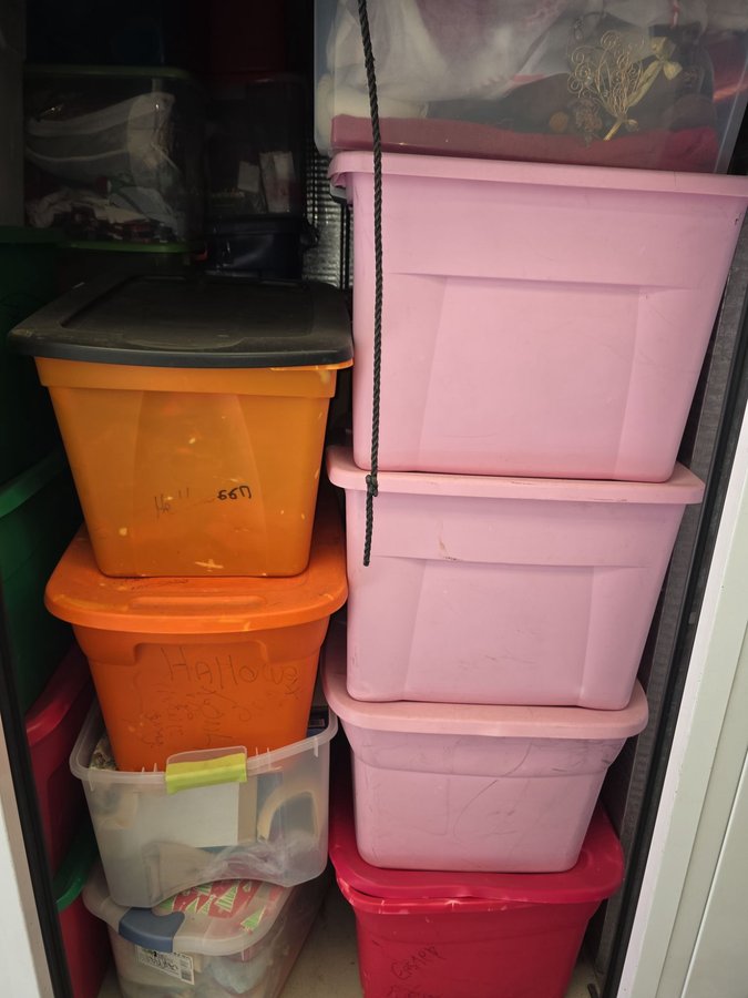 5 x 6 storage unit in Pleasanton, CA