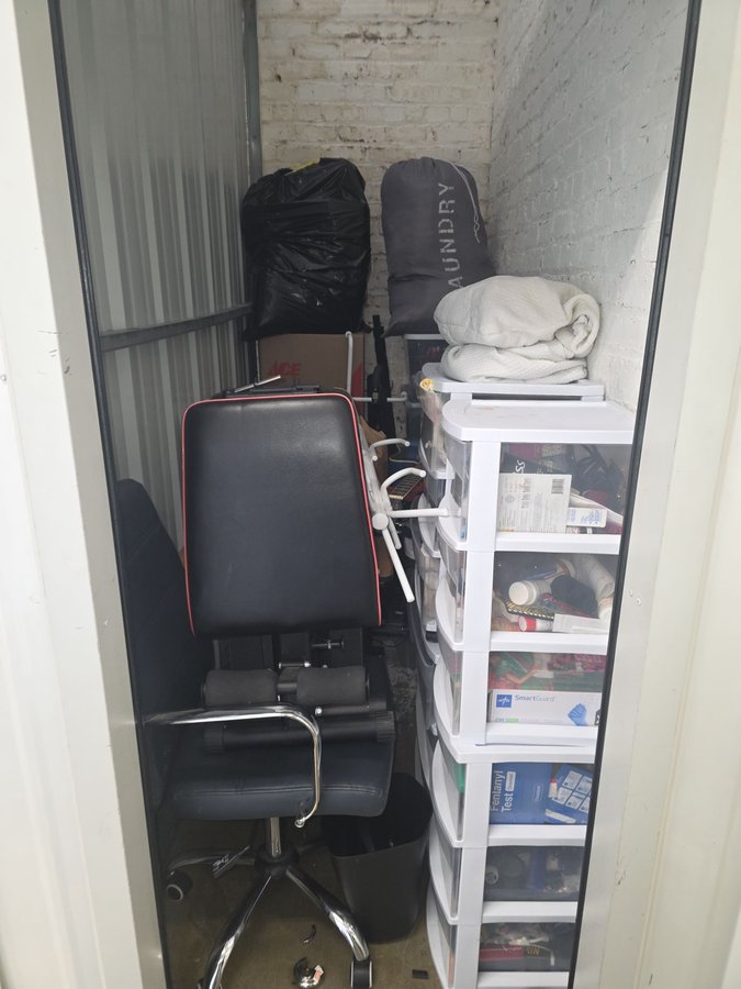 4 x 8 storage unit in San Francisco, CA