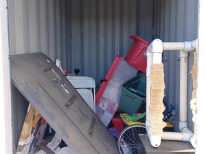 5 x 8 storage unit in West Sacramento, CA