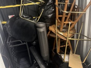 5 x 10 storage unit in Galewood, IL