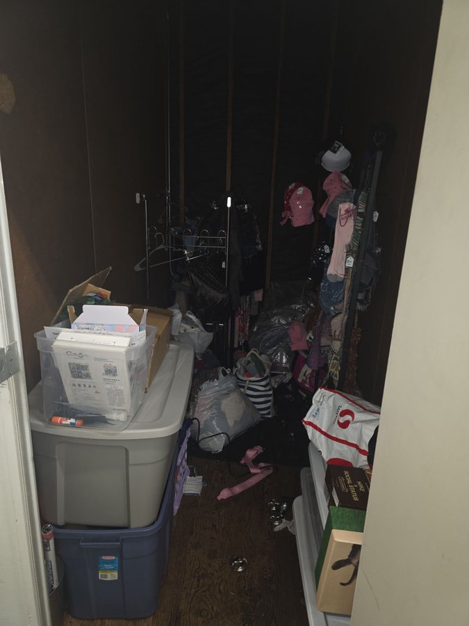 5 x 10 storage unit in San Leandro, CA