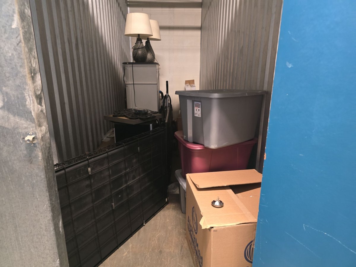 5 x 15 storage unit in Cincinnati, OH