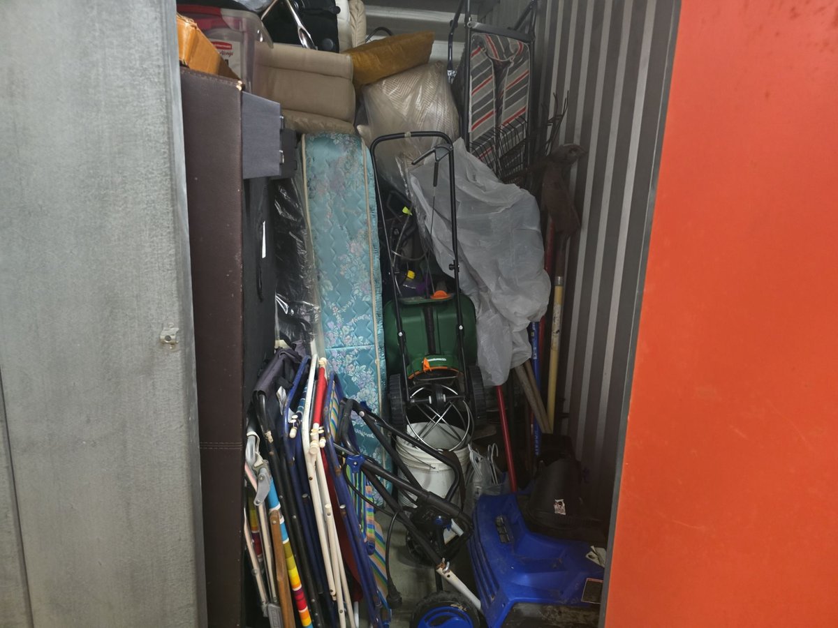 5 x 10 storage unit in Cincinnati, OH