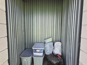 5 x 5 storage unit in Hesperia, CA