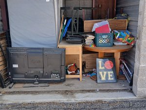 9 x 7 storage unit in Tucson, AZ