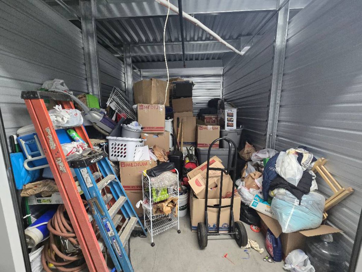 10 x 15 storage unit in Highlands Ranch, CO
